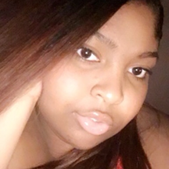 Meet your Posher, Devine - Picture 1 of 1